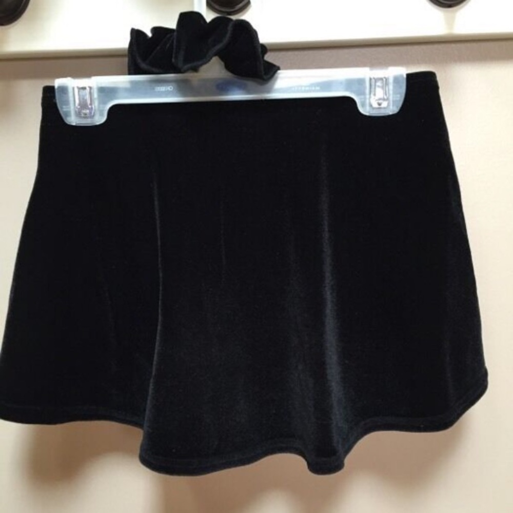 Set of 3 figure skating skirts - black, royal blue & turquoise - Picture 4 of 15